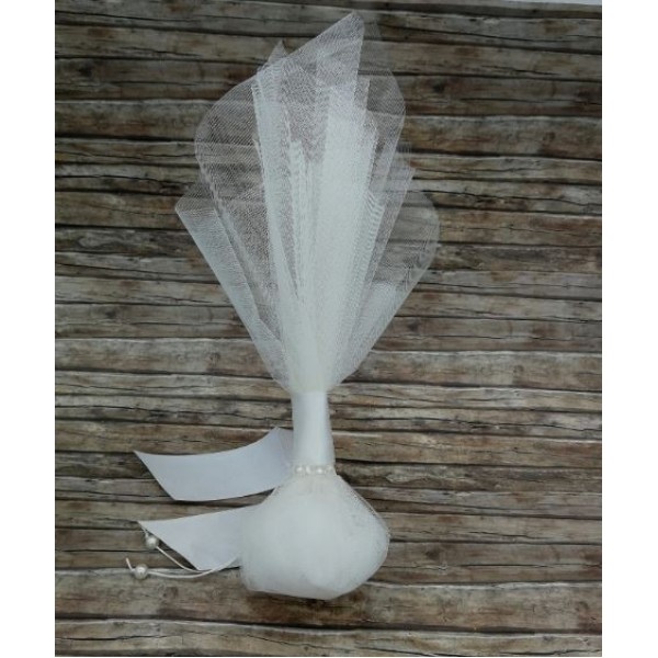 Favors tall tulle pouch Crystal Pearls Wedding bomboniere White wedding Greek favors with koufeta confetti